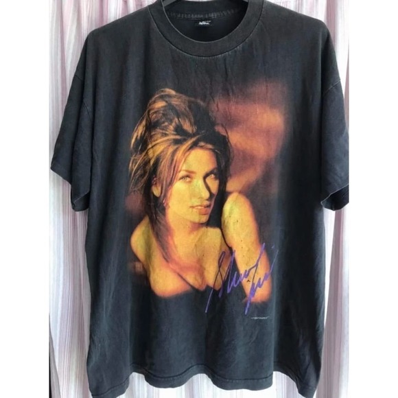 Vintage 1998 Shania Twain Tshirt  Shania Twain Retro Style Gift - Picture 1 of 4